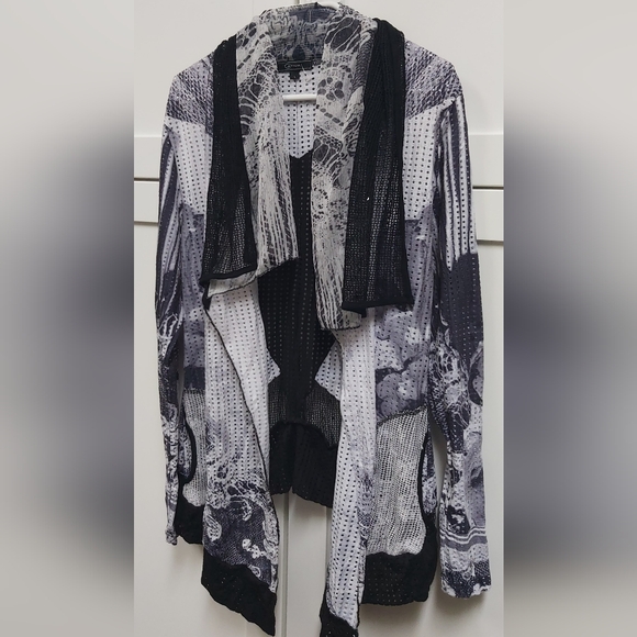 Cativa Open Front Waterfall Cardi - Picture 6 of 6